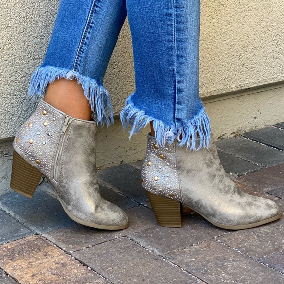 Shimmer Gold Embellished Heel Western Ankle Boots - Picture 6 of 7